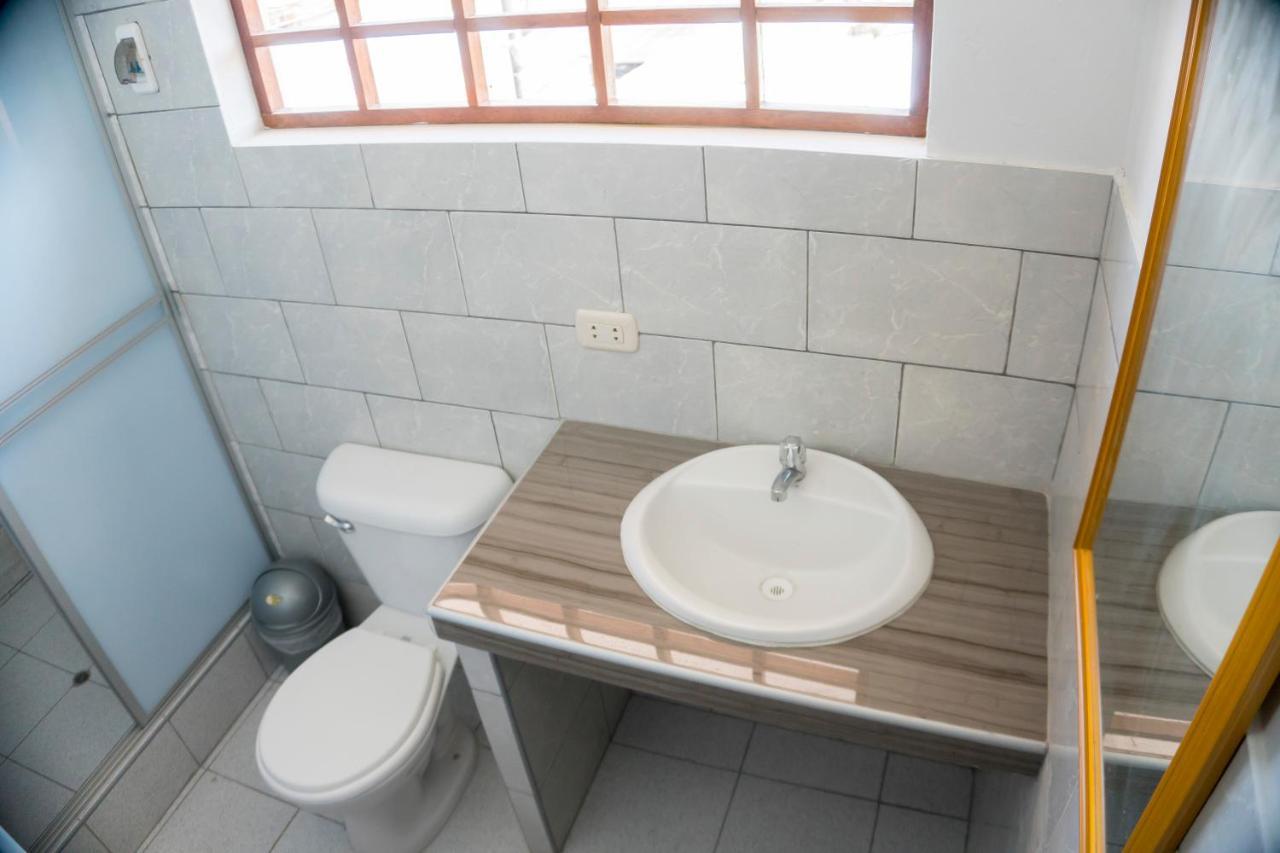 Hotel La Casa De Hiro Tarapoto Zewnętrze zdjęcie